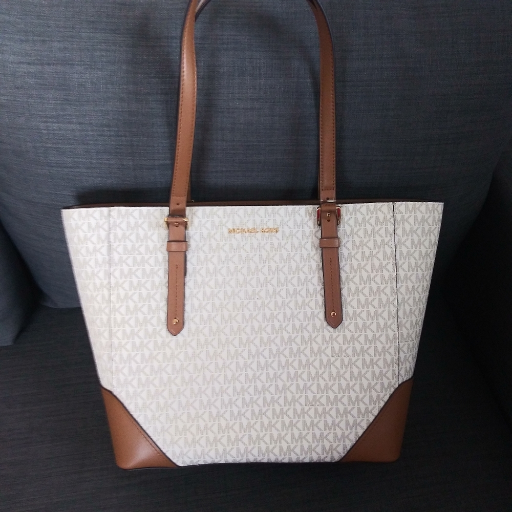 NWT MICHAEL KORS ARIA LARGE TZ TOTE HANDBAG
